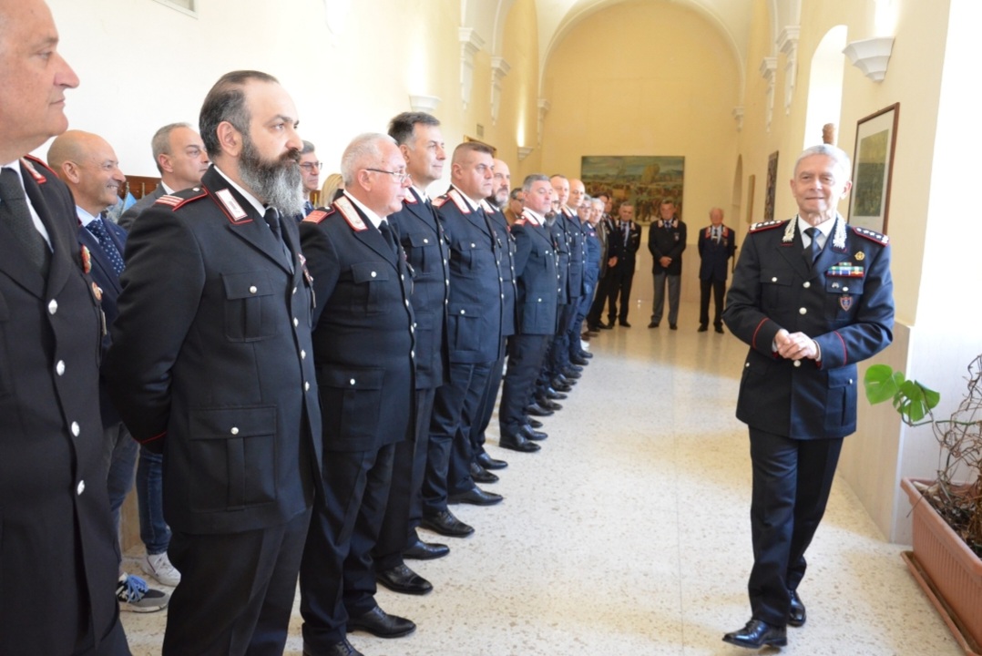 Carabinieri Il Generale Comandante Ogaden In Visita Alla Legione