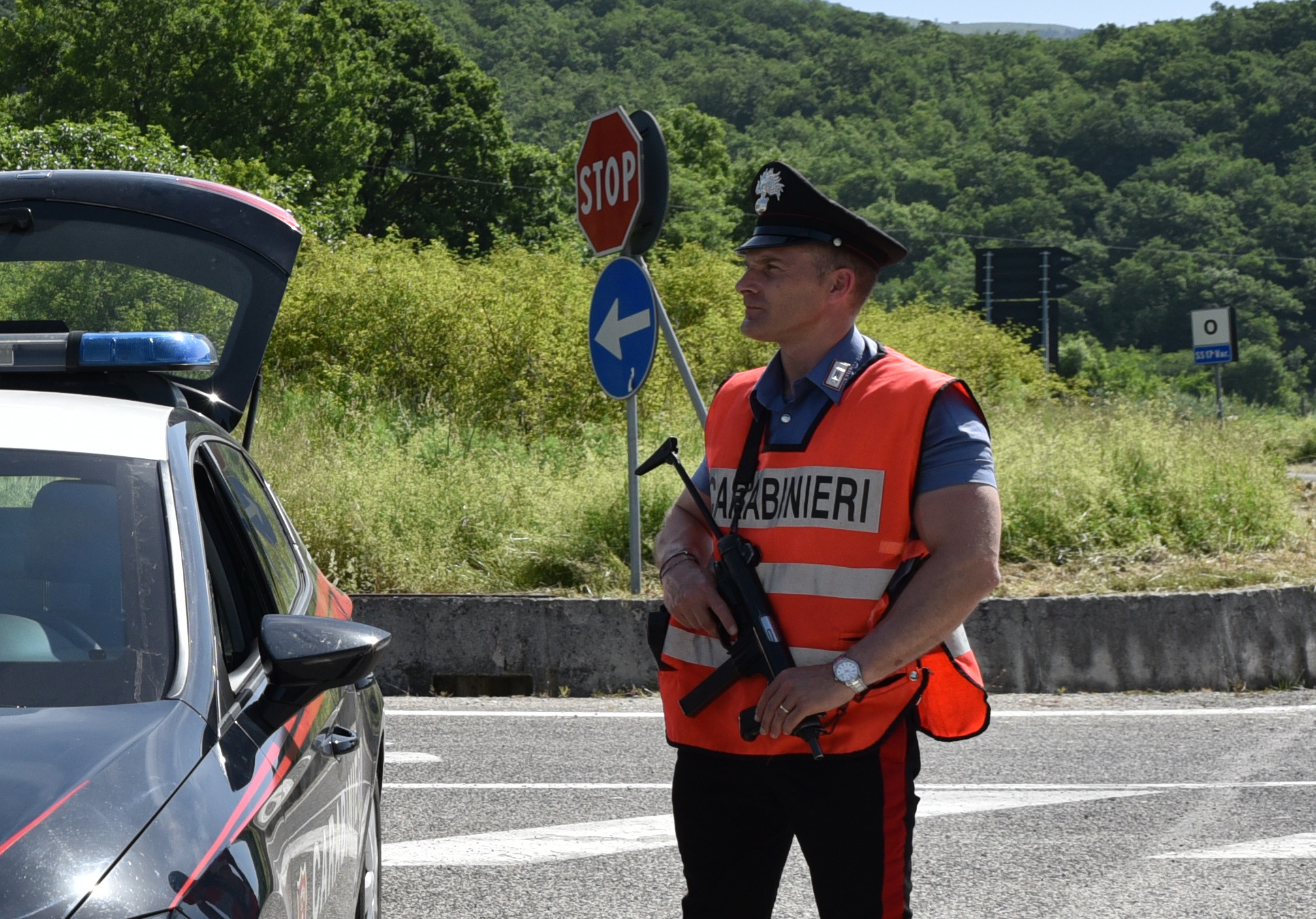 Ruba un'auto e sfreccia in paese, bloccato a arrestato a Frosolone: era ubriaco - Vimarsana News