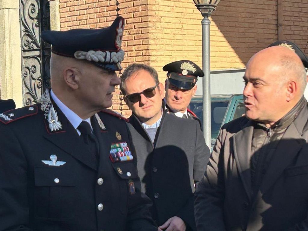 Carabinieri Il Generale Neosi Rende Omaggio Alla Memoria Del Generale